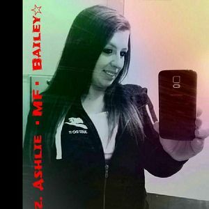 Meet your Posher, Ashlie